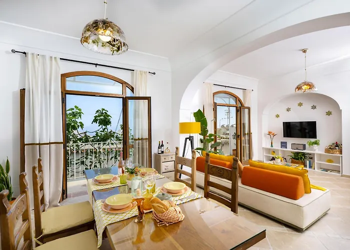 Casa Giulia Гостьовий будинок 2*